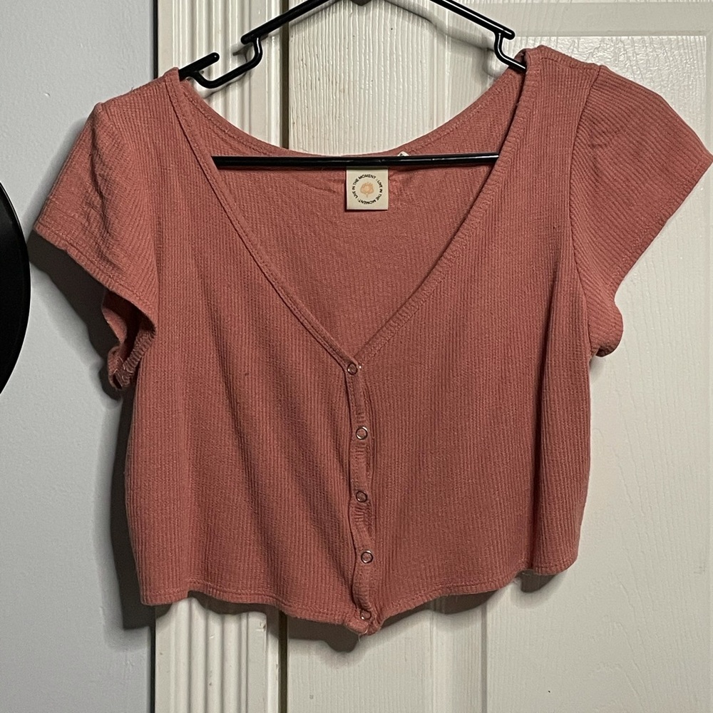 Pink button up cropped shirt